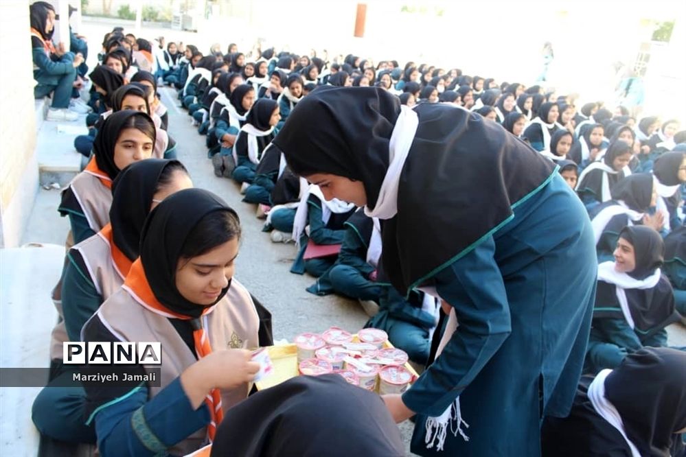 برگزاری جشن وحدت در مدرسه قاضی گله‌دار