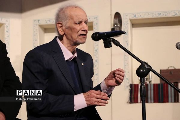 تجلیل از استاد خوشرو به مناسبت هفته مازندران