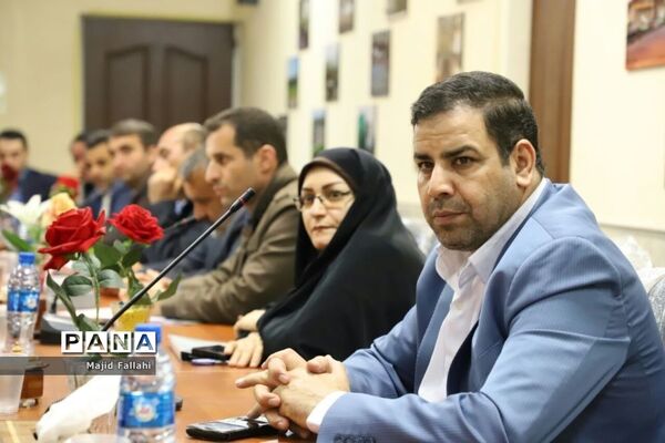 دوره آموزشی مهارتی طرح توانمند‌سازی مدرسان اردوهای دانش‌آموزی سراسر کشور