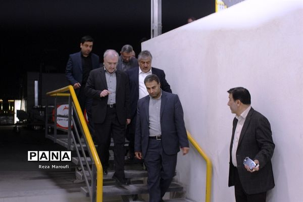 بازدید وزیر بهداشت و درمان از بیمارستان  فوق تخصصی  زنان ارومیه