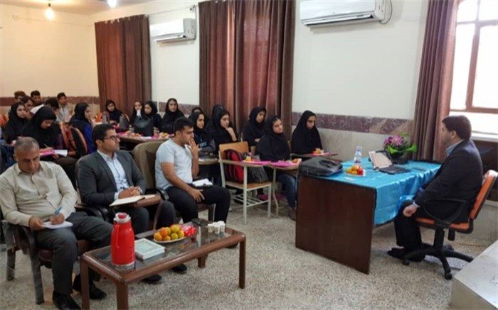 کارگاه مقاله نویسی در دانشگاه پیام نور گناوه برگزار شد