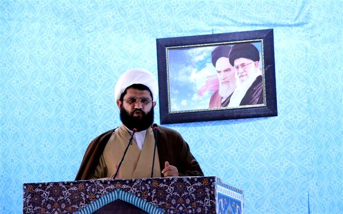 امام جمعه شهر قدس:حفظ انقلاب و مقدسات کشور به برکت تفکر و روحیه بسیجی است