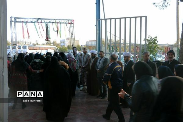 اعزام دانش آموزان شهرقدس به مناطق عملیاتی غرب کشور