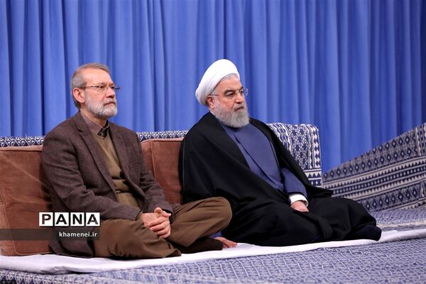 دیدار مسئولان نظام و میهمانان کنفرانس وحدت اسلامى‌ با مقام معظم رهبری
