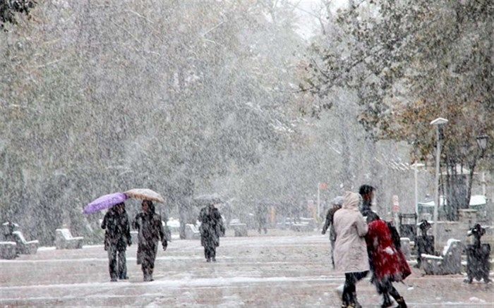 مدارس پیش‌دبستانی و مقطع ابتدایی برخی از شهرستان‌های استان تهران  در نوبت عصر تعطیل است