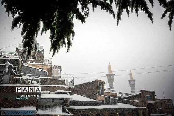 بارش برف پاییزی در تهران