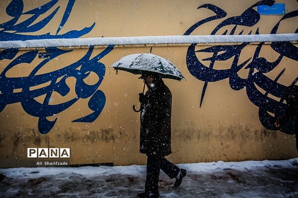 بارش برف پاییزی در تهران