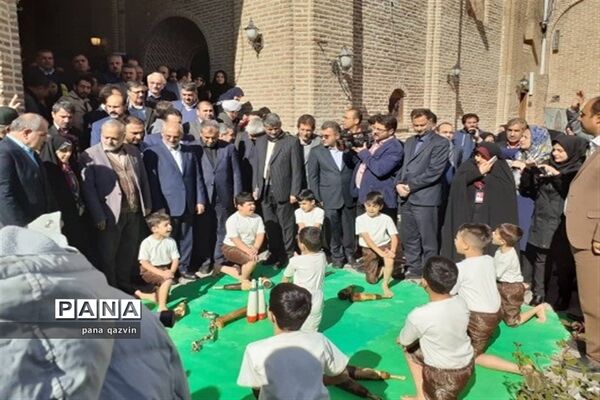 حضور وزیر آموزش و پرورش در  همایش ملی هویت کودکان ایران اسلامی