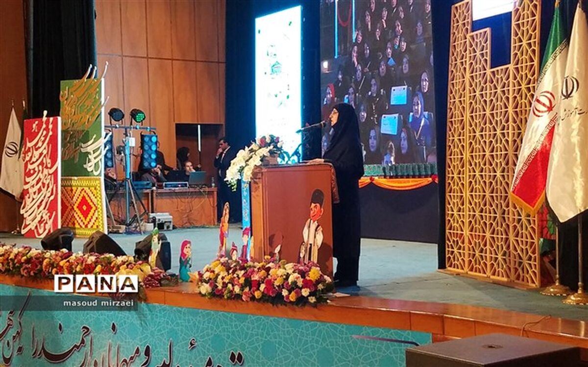 حکیم‌زاده: برنامه ارتقای کرامت کودکان و خشونت زدایی از محیط مدارس تدوین شده است