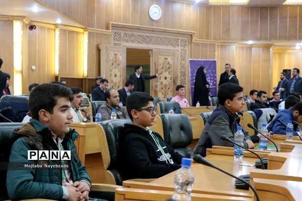 افتتاحیه سومین دوره مسابقات هم‌خوانی قرآن کریم و مدیحه سرایی دانش‌آموزان پسر سراسر کشور در مشهد مقدس