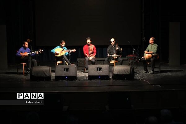 آیین گشایش سمپوزیوم ملی نقاشی آبرنگ ایران در شیراز