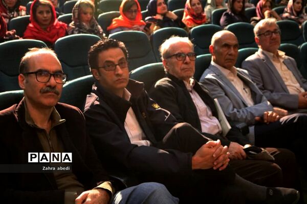 آیین گشایش سمپوزیوم ملی نقاشی آبرنگ ایران در شیراز