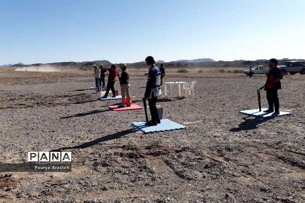 مسابقات تیراندازی به اهداف پروازی در جنگل نخاب شهرستان خوسف