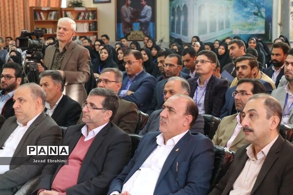 آیین افتتاحیه دوره آموزشی مهارتی  طرح توانمند‌سازی مدرسین اردوهای دانش‌آموزی سراسر کشور در مشهد