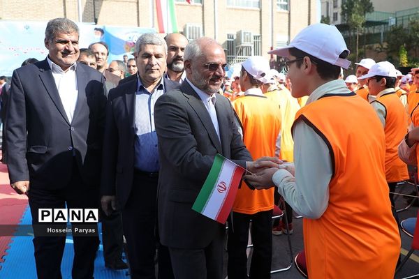 آیین افتتاحیه کشوری ششمین دوره المپیاد ورزشی درون مدرسه‌ای