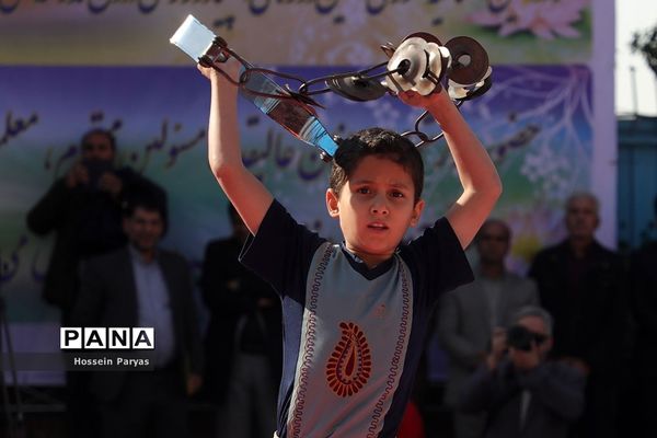 آیین افتتاحیه کشوری ششمین دوره المپیاد ورزشی درون مدرسه‌ای