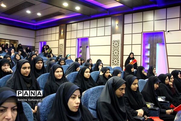 همایش دختران آفتاب درسالن قلم چی بیرجند