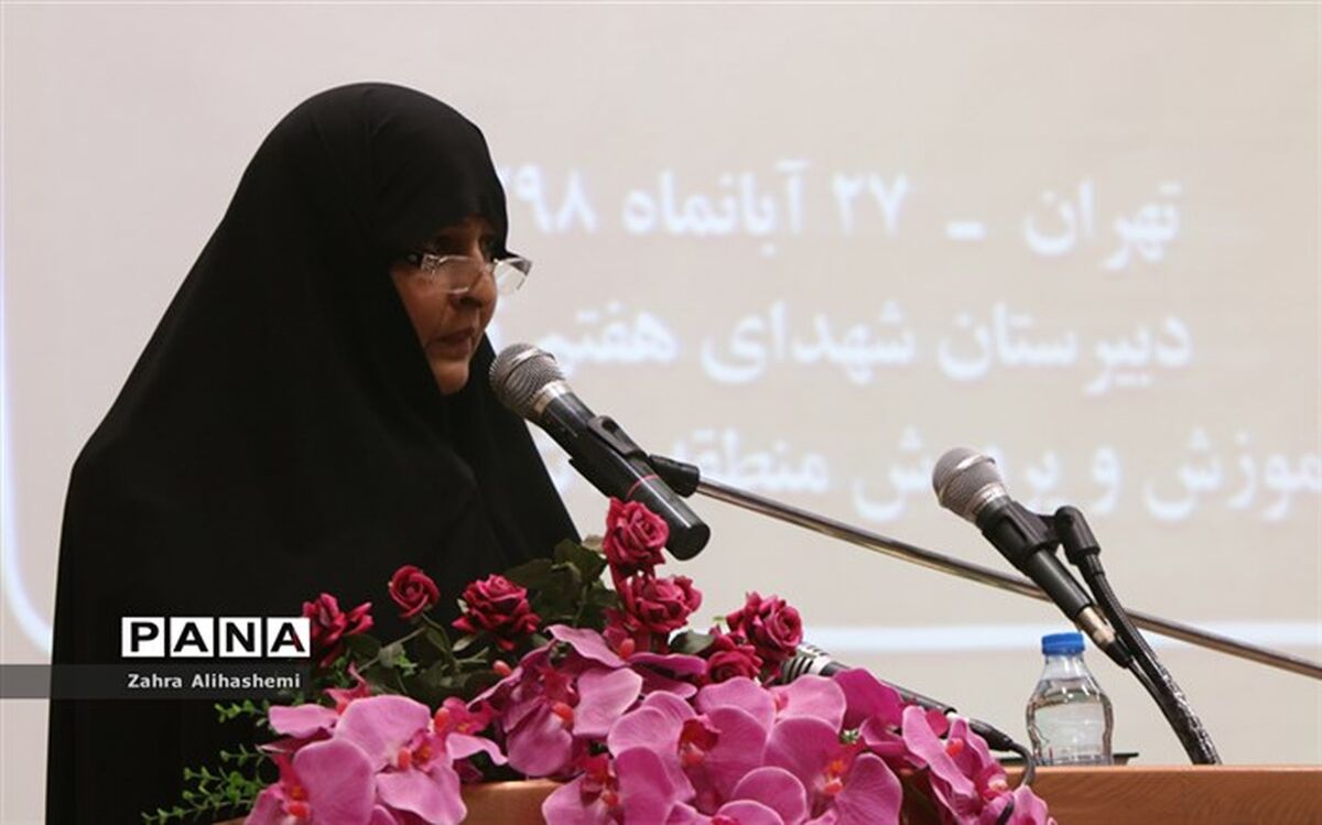 دانش آموزان مدرسه هفتم تیر، سفیران پیشگیری از آسیب های اجتماعی شدند