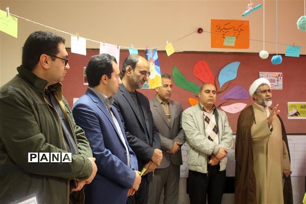 افتتاح کافه کتاب در دبیرستان دخترانه فرزانگان (دوره اول) شهرستان بجنورد