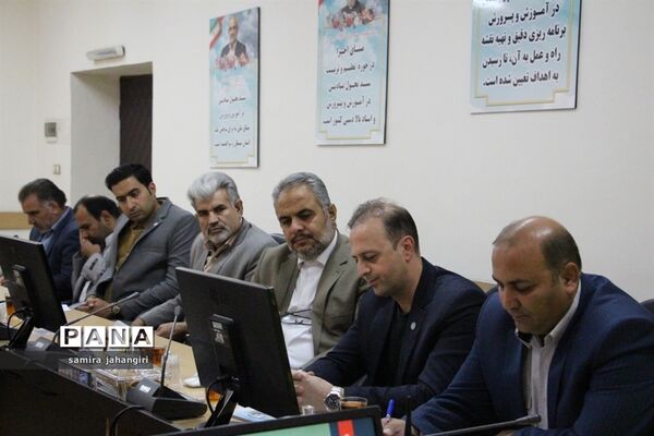 جلسه برنامه‌ریزی و هماهنگی  بیست و یکمین مانور سراسری زلزله و ایمنی درمدارس