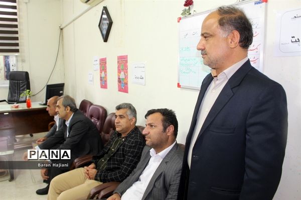 انجام تست قند خون در اداره‌کل آموزش و پرورش استان بوشهر