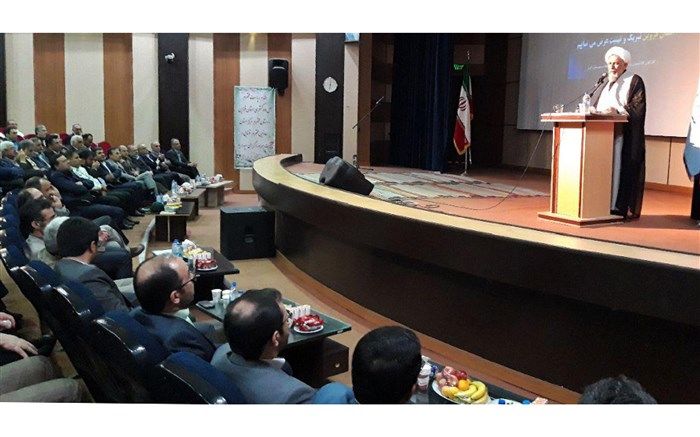 در رسیدگی به مفاسد با هیچ جناحی رودربایستی نداریم