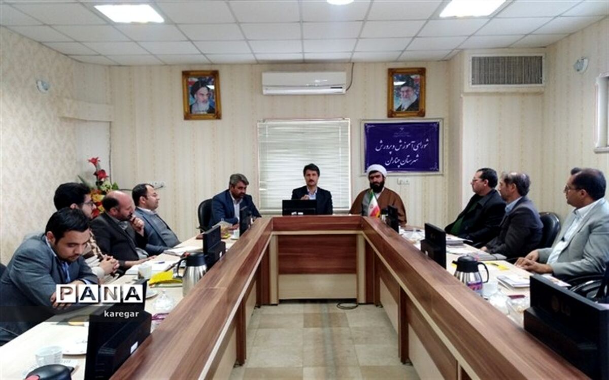 شرکت های خدمات رسان شهری مساعدت لازم را با مدارس در فصل سرما داشته باشند