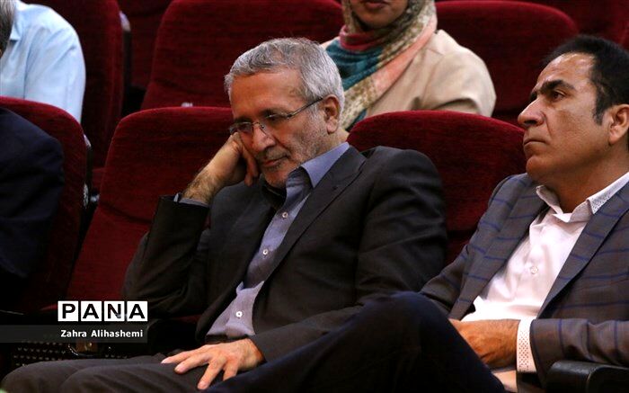 درعرصه جهانی شدن، تعامل باید آگاهانه باشد