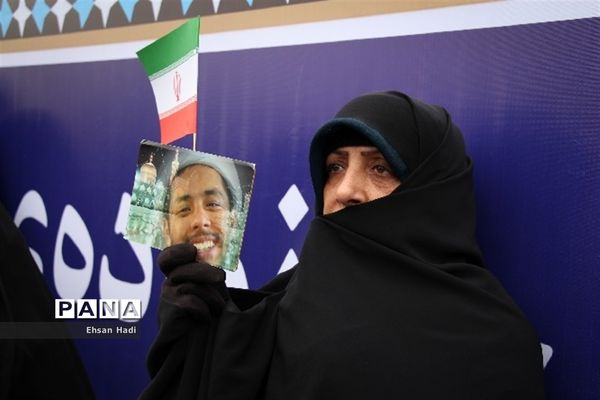 راهپیمایی مردم مشهد در محکومیت اقدامات اخیر آشوب طلبان