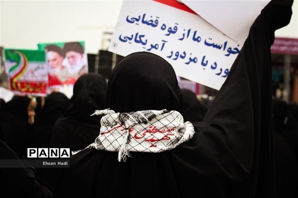 راهپیمایی مردم مشهد در محکومیت اقدامات اخیر آشوب طلبان