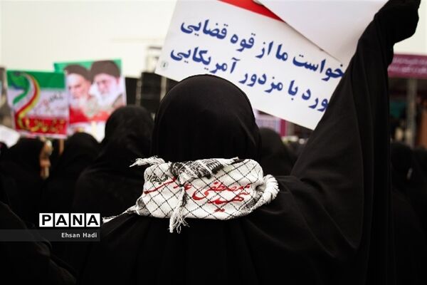 راهپیمایی مردم مشهد در محکومیت اقدامات اخیر آشوب طلبان