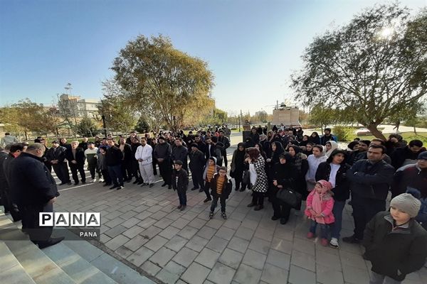 پیاده‌روی فرهنگیان بسیجی به‌مناسبت گرامیداشت هفته بسیج در ارومیه