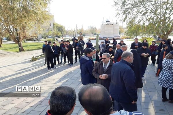 پیاده‌روی فرهنگیان بسیجی به‌مناسبت گرامیداشت هفته بسیج در ارومیه