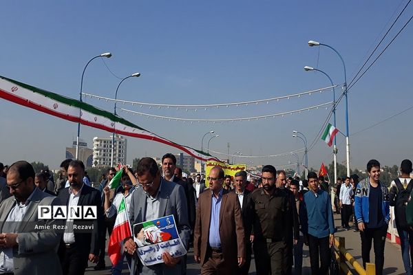 راهپیمایی مردم اهواز در حمایت از اقتدار و امنیت کشور