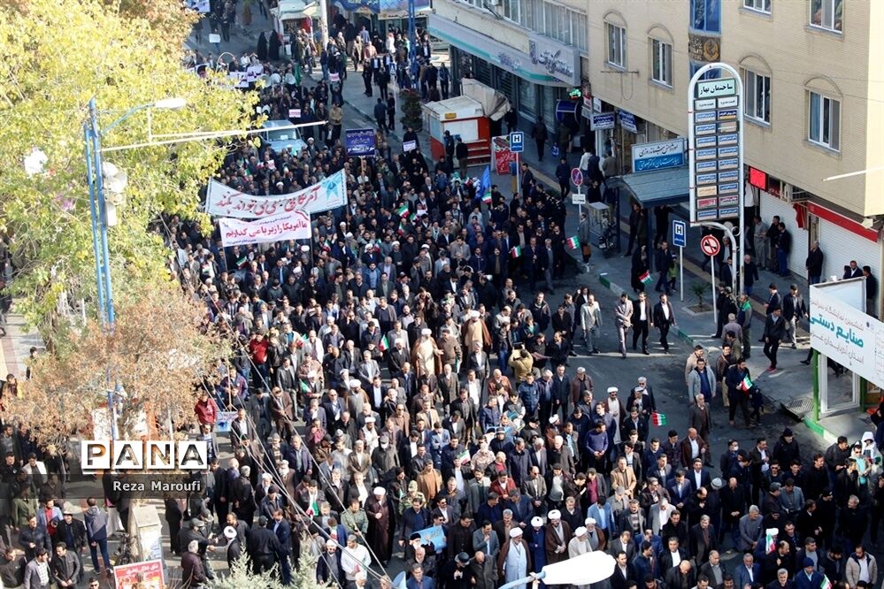 راهپیمایی مردمی اعلام انزجار مردم  ارومیه  از آشوبگران