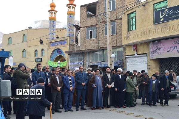 تجمع مردم فیروزکوه در لبیک به رهبری و دفاع از امنیت کشور