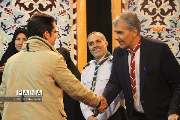 آئین افتتاح رسمی فعالیت‌های سازمان دانش‌آموزی درمدارس