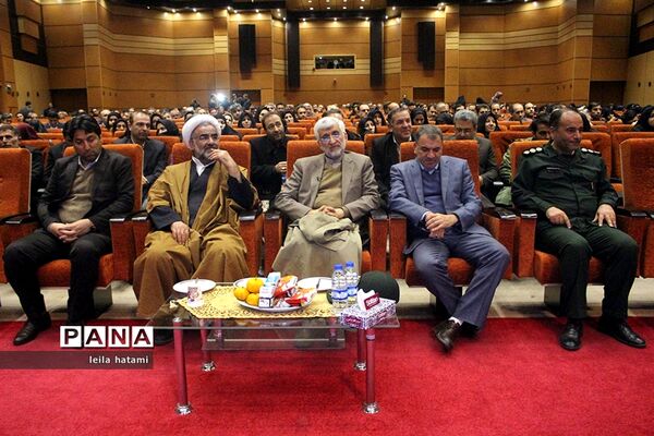 همایش معلمان آینده‌ساز و فرهنگیان مخترع و ایده‌پرداز