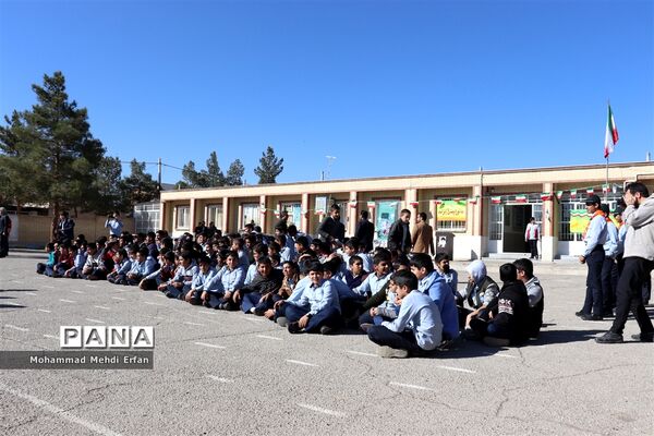 برگزاری مانور زلزله در آباده