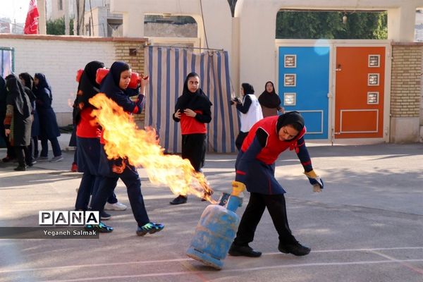 بیست و یکمین مانور سراسری زلزله در بوشهر