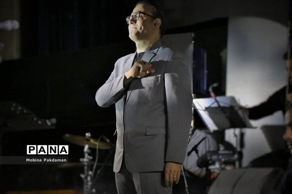 کنسرت علی‌رضا قربانی