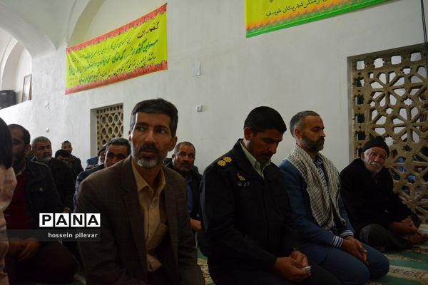 نماز جمعه شهرستان خوسف در مسجد جامع خوسف