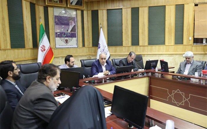اشتغال با سرمایه گذاری و رونق تولید محقق می شود