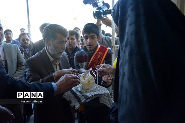 افتتاح نمازخانه دبیرستان شهید نواب صفوی به نام شهید علی صبور