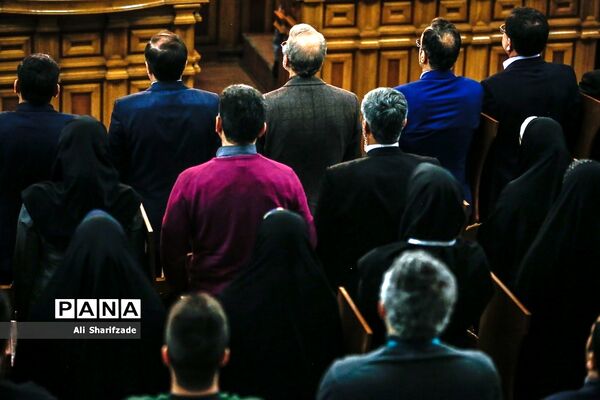 نشست خبری «رئیس مجلس شورای اسلامی»