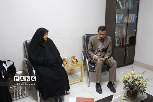 دیدار صمیمی مدیرسازمان دانش آموزی استان با  مسئول سازمان بسیج دانش آموزی