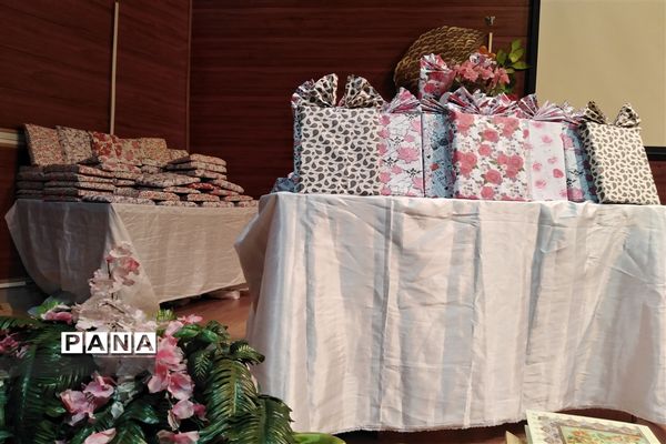 آیین تقدیر از دانش آموزان ممتاز مسابقات قرآن و عترت ناحیه 4 شیراز