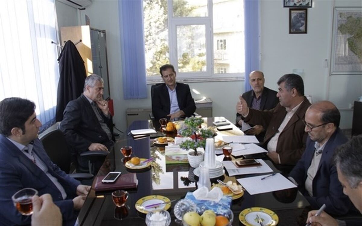 اولین نشست کارگروه تامین مسکن کارکنان آموزش و پرورش استان کردستان برگزار شد