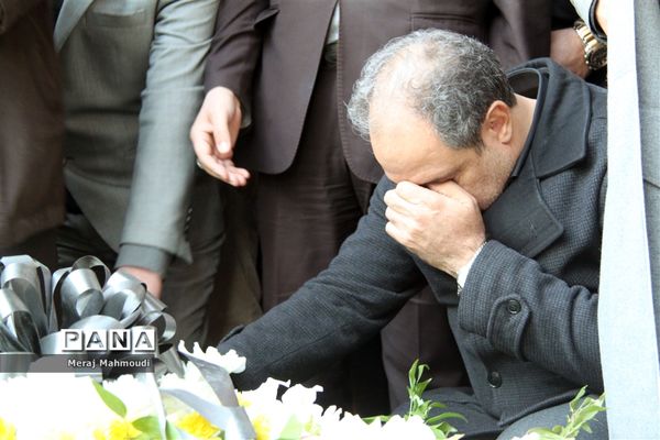 مراسم خاکسپاری مادر نماینده شهرقدس در مجلس شورای اسلامی