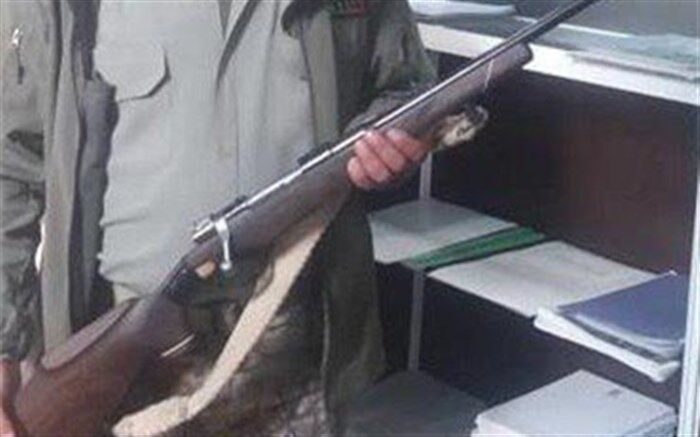 کشف وضبط یک قبضه سلاح غیر مجاز در منزل متخلف